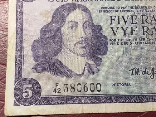 RSA R5 NOTE - T.W. DE JONGH
