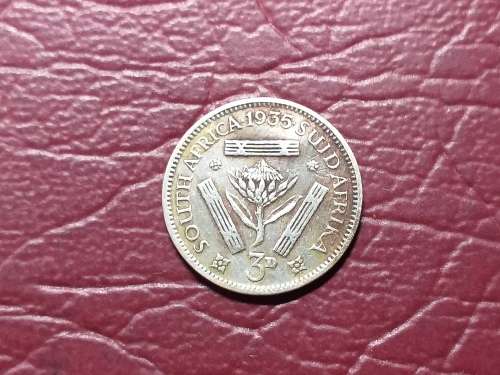 1935 SA UNION SILVER 3 PENCE