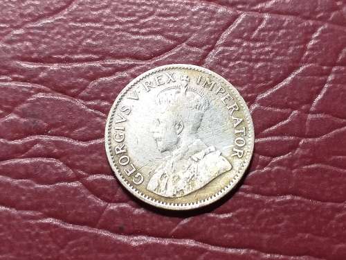 1935 SA UNION SILVER 3 PENCE
