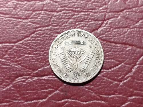 1937 SA UNION SILVER 3 PENCE