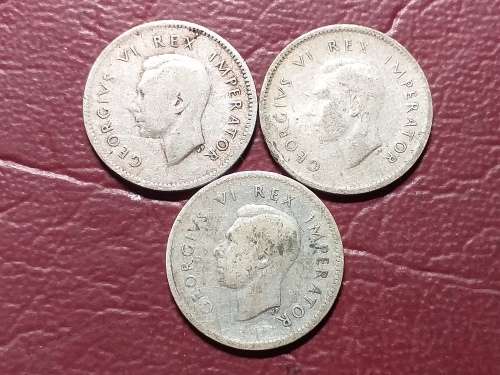 3 x 1941 SA UNION SILVER 3 PENCE - [Bid per coin to take all.]