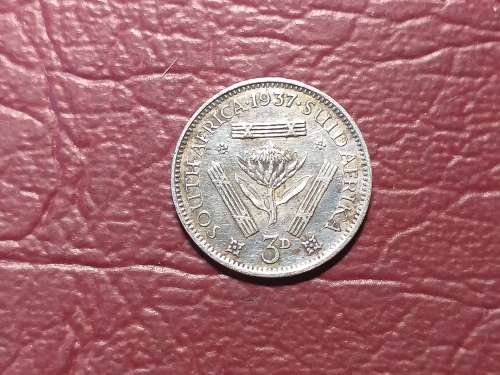 1937 SA UNION SILVER 3 PENCE
