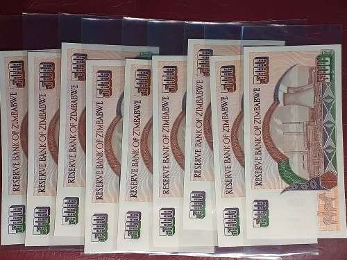 9 x ZIMBABWE 500 Dollar Notes IN SEQUENCE - MINT STATE