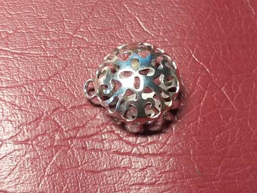 LOVELY GENUINE SOLID STERLING SILVER PENDANT/CHARM IN VERY GOOD CONDITION - [Diam 25 mm] -  [3,8 g]