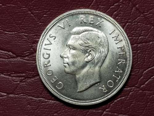 1947 SA UNION SILVER 5 SHILLINGS - [TO MY OPINION MINT STATE]