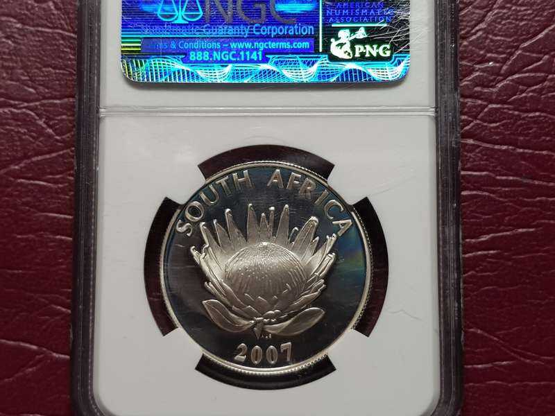 PF 69 ULTRA CAMEO NGC GRADED 2007 RSA SILVER R1 - NELSON MANDELA