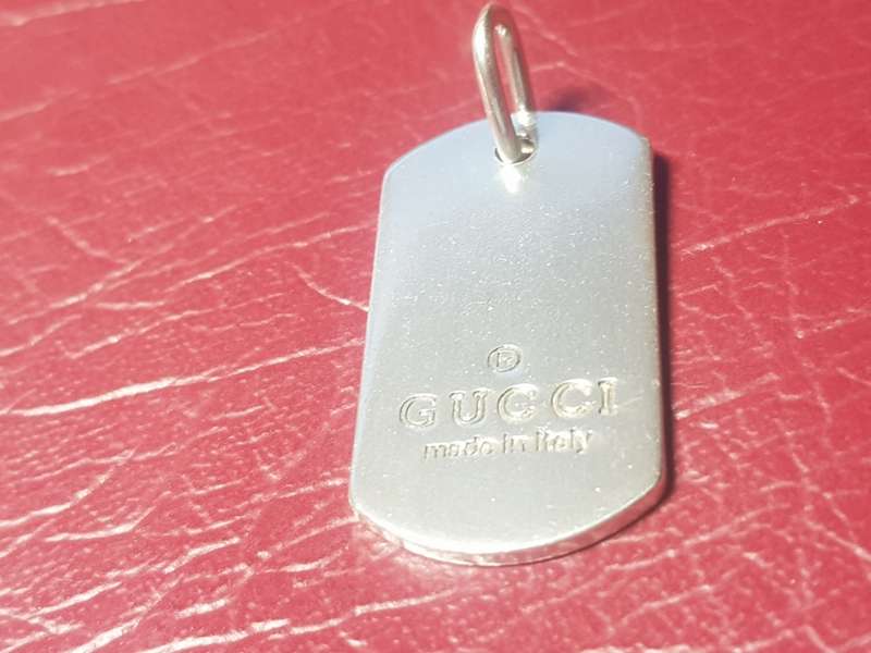 LOVELY GENUINE SOLID STERLING SILVER GUCCI PENDANT IN EXCELLENT CONDITION - [10,9 g]
