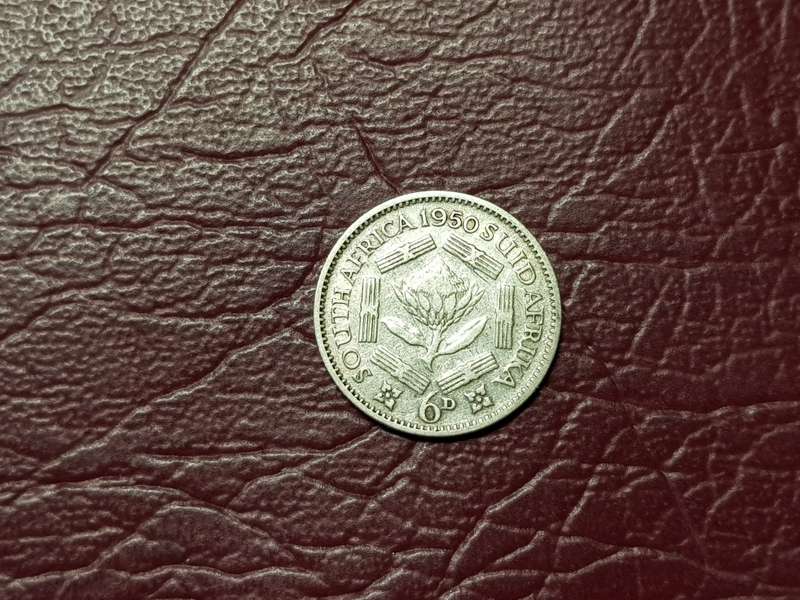 1950 SA UNION SILVER SIXPENCE