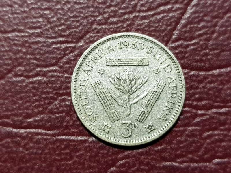 1933 SA UNION SILVER 3 PENCE
