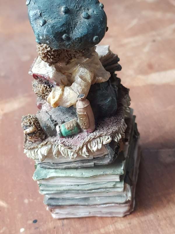 FIGURINE IN GOOD CONDITION - [Height 90 mm]