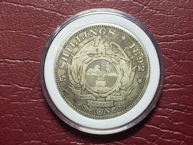 1892 ZAR 5 SHILLINGS FILLER NOVELTY COIN [NOT SILVER] Highly collectible.