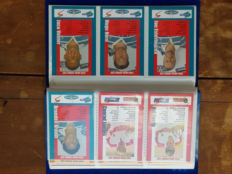 35 x MTN CRICKET COLLECTABLE CARDS - [Bid per card to take all.]
