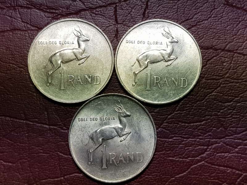 3 x RSA SILVER R1 COINS - [Bid per coin to take all]