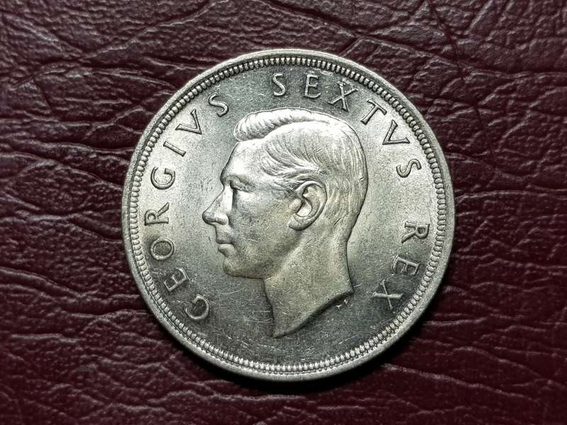 1949 SA UNION SILVER 5 SHILLINGS