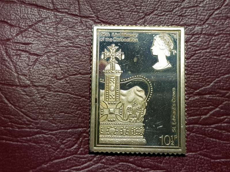 25th ANNIVERSARY OF THE CORONATION STERLING SILVER STAMP MEDALLION - [25g]