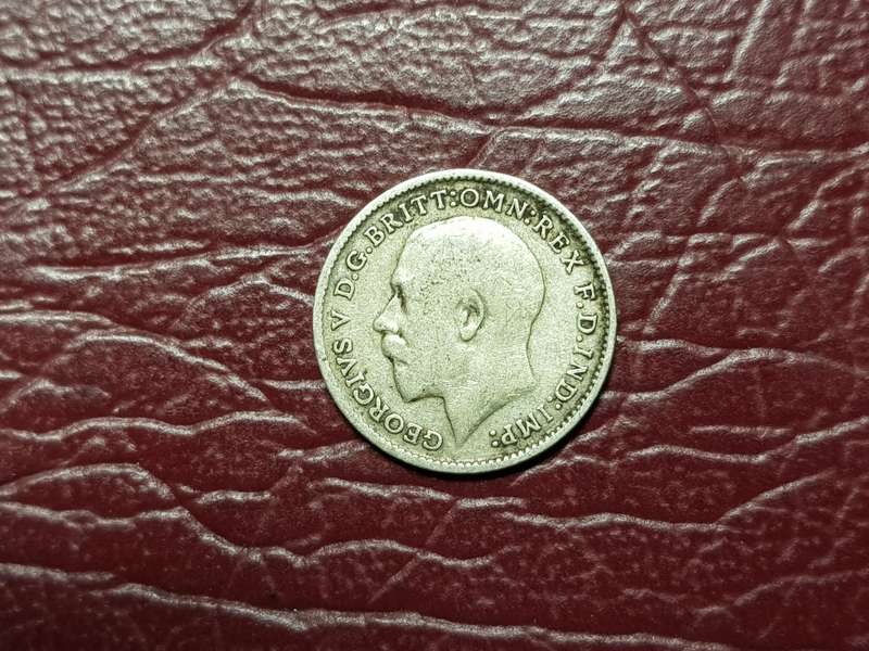1913 BRITISH STERLING SILVER 3 PENCE
