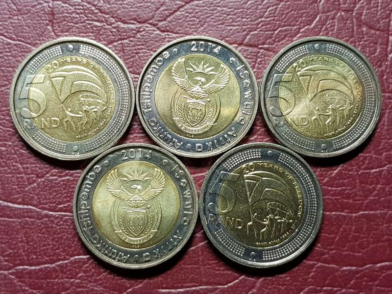 A LOT OF 5x 2014 RSA R5 DEMOCRACY COINS - MINT STATE - [Bid per coin to take all.]
