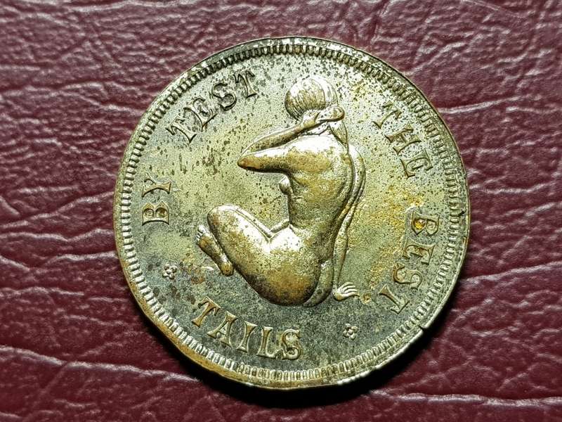 Parthenon Paints 1889 to 1953 Spick and Span Paint Products Heads and Tails Token -  32 mm Diameter