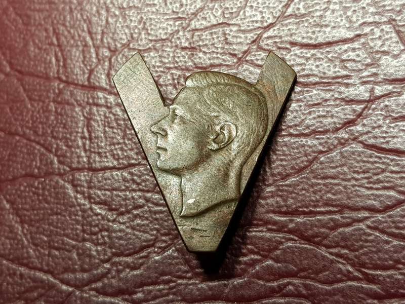 WW2 Victory Badge
