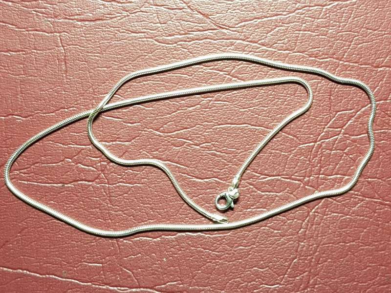 Lovely Solid Sterling Silver Snake Necklace With Lobster Clasp In Excellent Condition - [5,6 g]