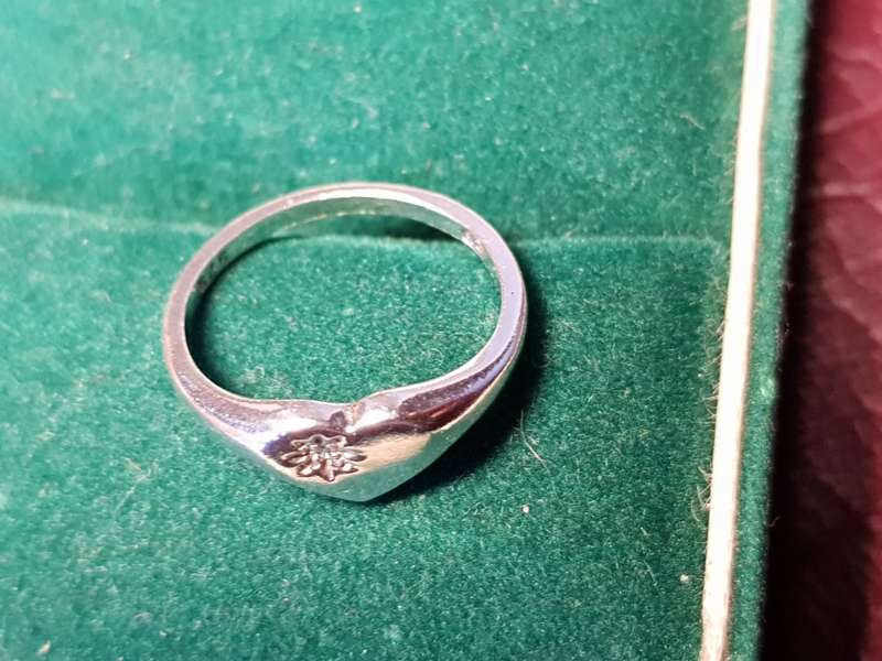 Lovely Genuine Solid Sterling Silver Toe Ring In Excellent Condition - [1,2 g]