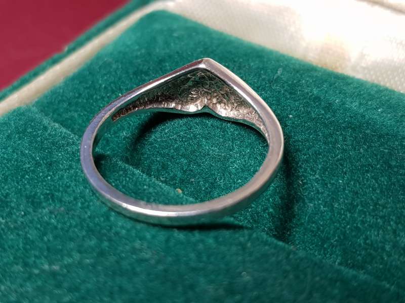 Lovely Genuine Solid Sterling Silver Toe Ring In Excellent Condition - [1,2 g]