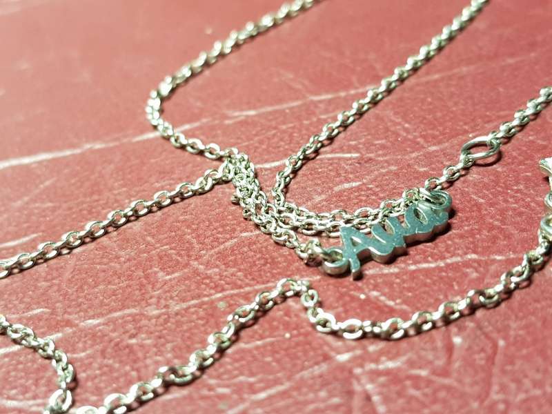 Lovely MBD Name Necklace AVA With Lobster Clasp In Excellent Condition - [Not Silver]