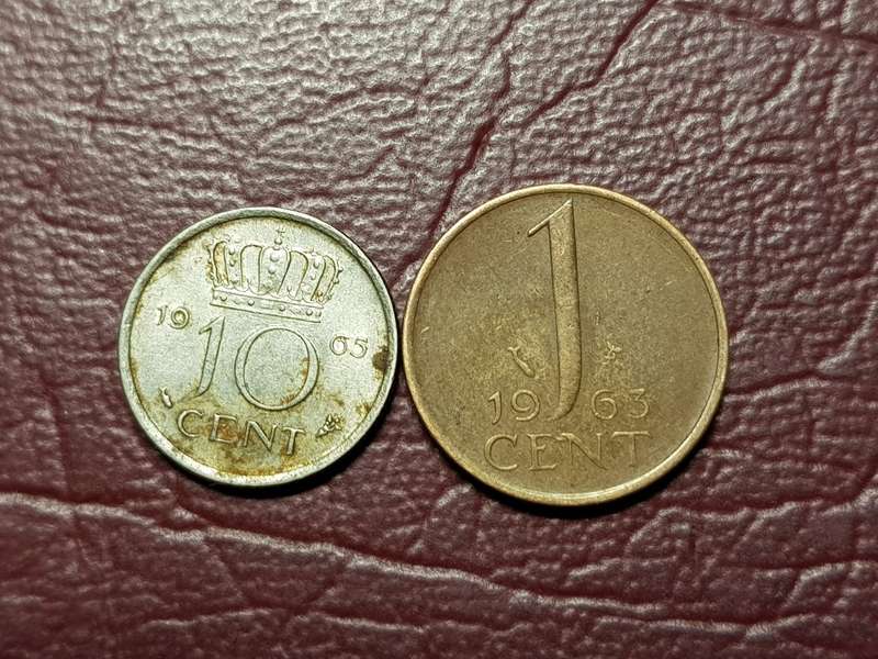 2 x Coins From Nederland - [Bid per coin to take both]