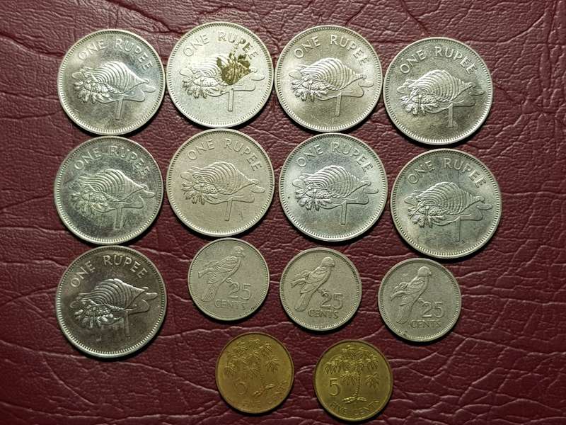 A Lot Of 14 Republic Of Seychelles Coins - [One bid for all]