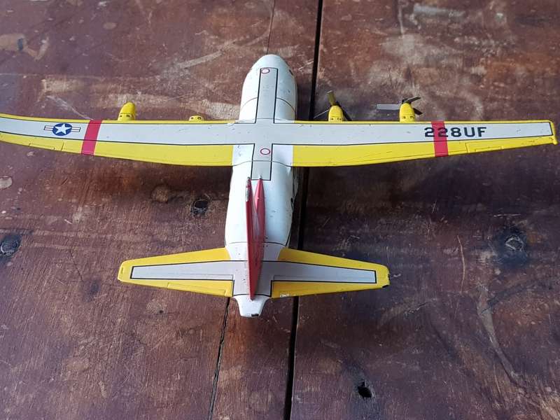 Very Heavy Corgi Die Cast C130 Hercules USA Navy Plane - [L 212 mm x W 275 mm x 540 gram]