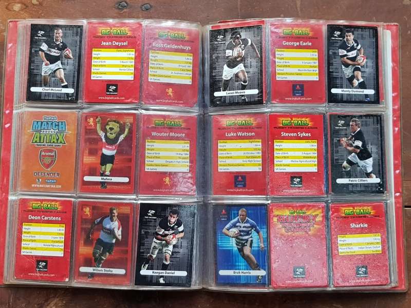 88 x RUGBY TRADING CARDS 2009 INCOMPLETE COLLECTION IN COLLECTOR BINDER -[Bid per card to take all.]