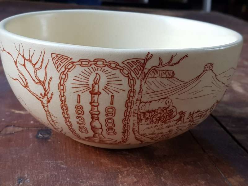 CENTENARY VOORTREKKER BOWL - [Diameter 16 cm]