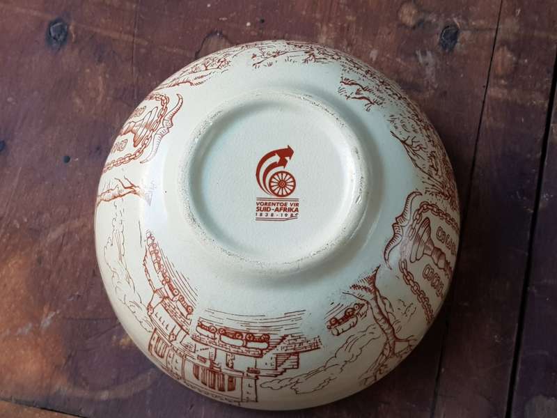 CENTENARY VOORTREKKER BOWL - [Diameter 16 cm]