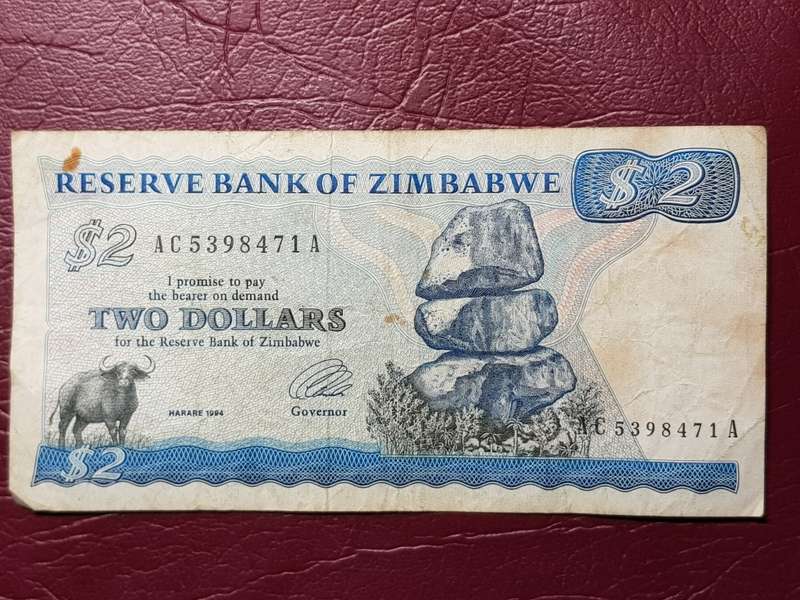 1994 Harare Zimbabwe 2 Dollar Note - Leonard Ladislas Tsumba Governor