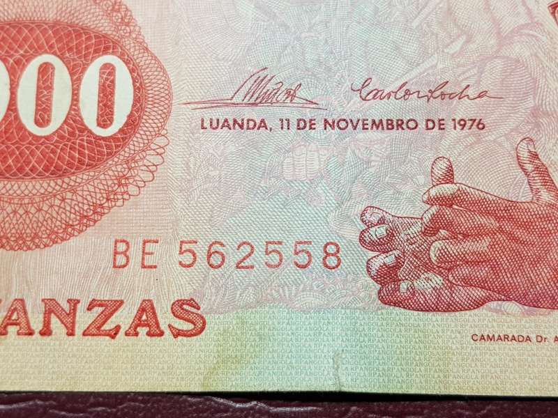 1976 Angola 1000 Kwanzas With date of Independence