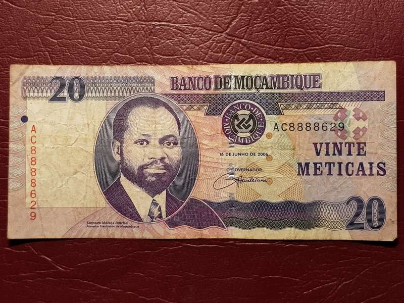 2006 Mocambique 20 Meticais