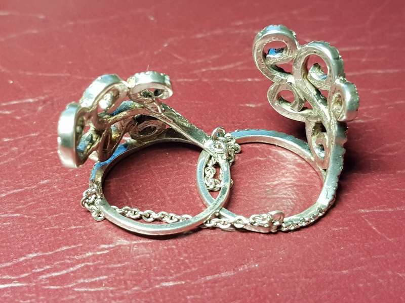 Lovely Set Of Genuine Solid Sterling Silver Rings In very Good Condition - [8,6]