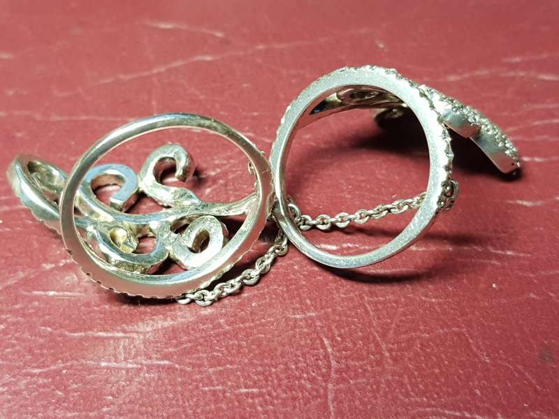 Lovely Set Of Genuine Solid Sterling Silver Rings In very Good Condition - [8,6]