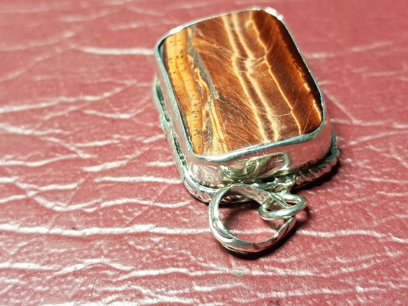 Lovely Vintage Genuine Solid Sterling Silver Pendant In Very Good Condition - [9.3 g]