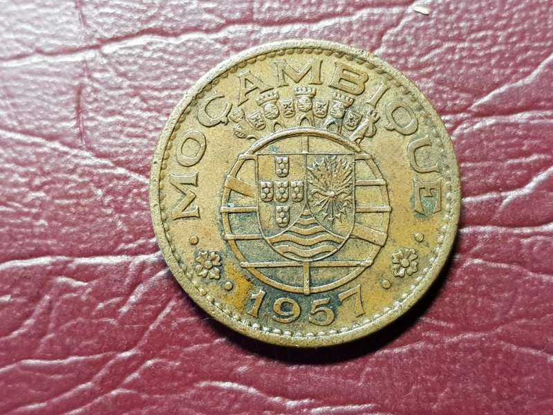 1957 Mocambique 1 Escudo