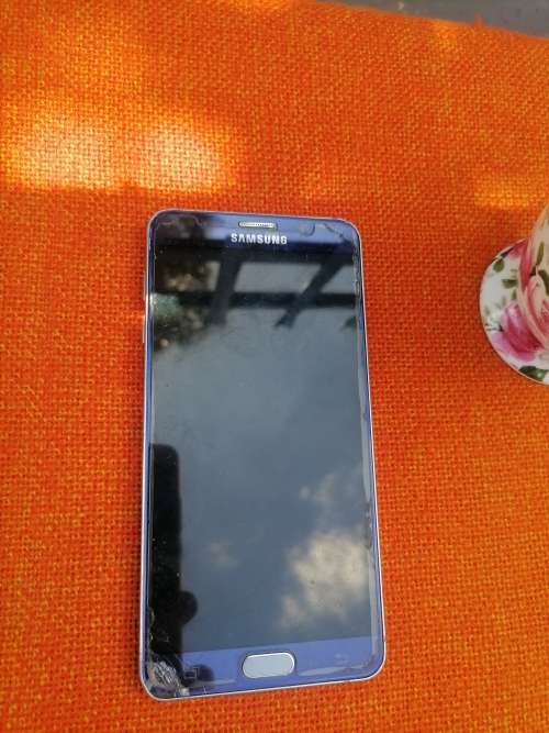 SAMSUNG NOTE 5 SMART PHONE FOR SPARES