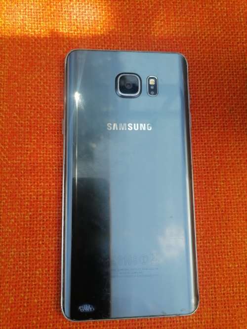 SAMSUNG NOTE 5 SMART PHONE FOR SPARES