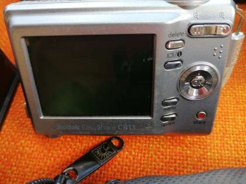 CAMERAS, LENSES AND VIDEO EQUIPMENT (NOT TESTED)