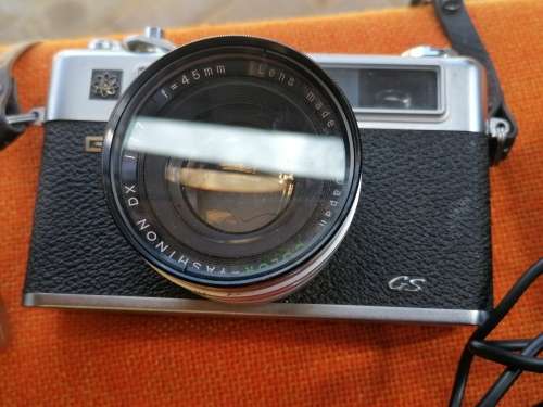 CAMERAS, LENSES AND VIDEO EQUIPMENT (NOT TESTED)