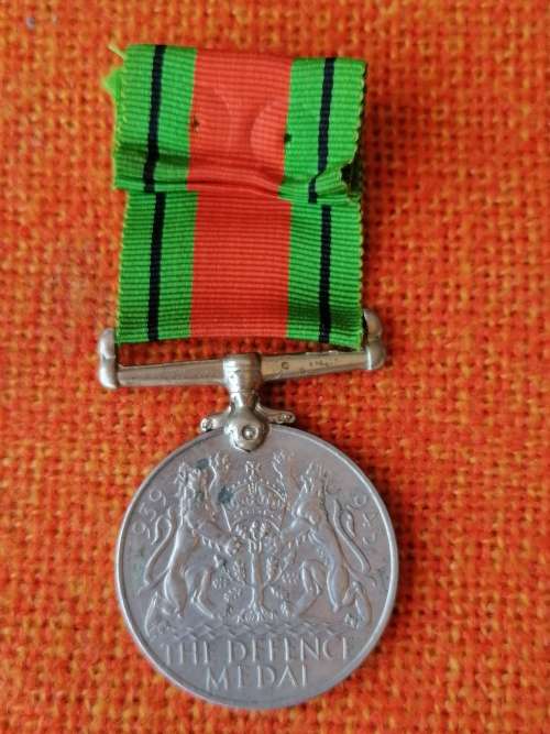 DEFENCE MEDAL AWARDED TO C. S DU PLESSIS