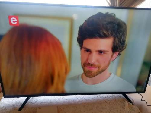 HISENSE 58 INCH SMART TV WITH REMOTE