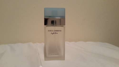*EMPTY BOTTLE. STUNNING DOLCE & GABBANA LIGHT BLUE PERFUME BOTTLE!!!!