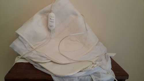 AN ELEKTRA COMFORT SINGLE FITTED ELECTRIC BLANKET!!!! WASHABLE!!!!
