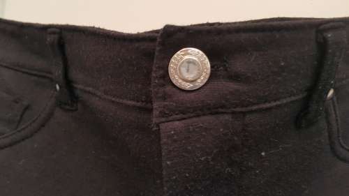 RT BLACK SKINNY PANTS!!!!! SIZE 34!!