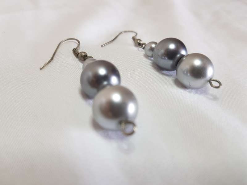 Beautiful Pearl? like earings